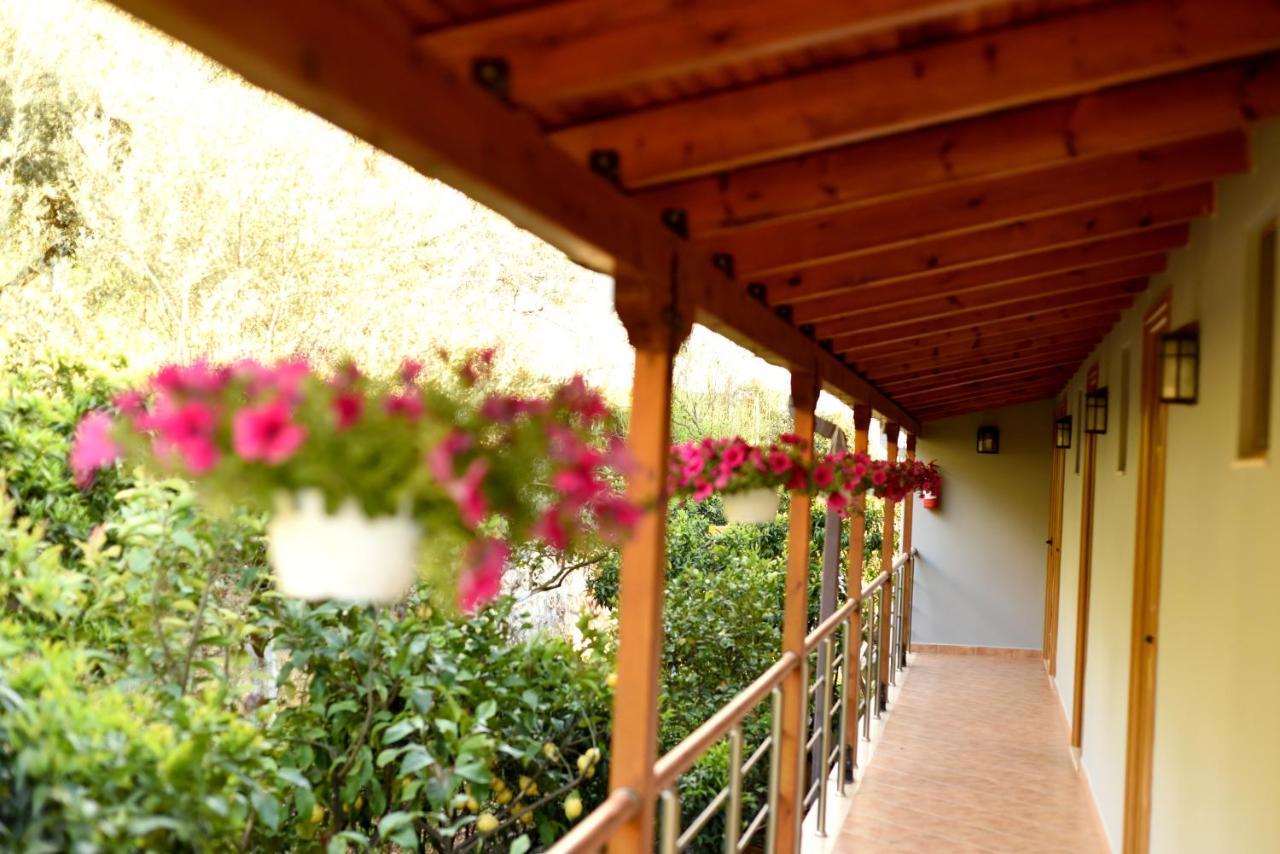 Hotel Ramosaco, Radhime, Vlore Dış mekan fotoğraf