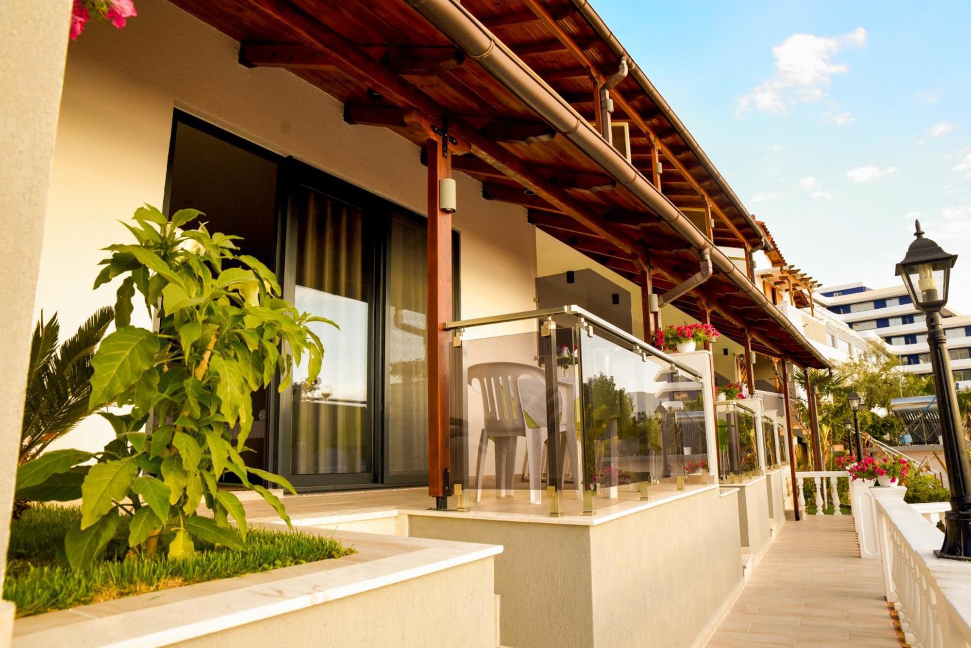 Hotel Ramosaco, Radhime, Vlore Dış mekan fotoğraf