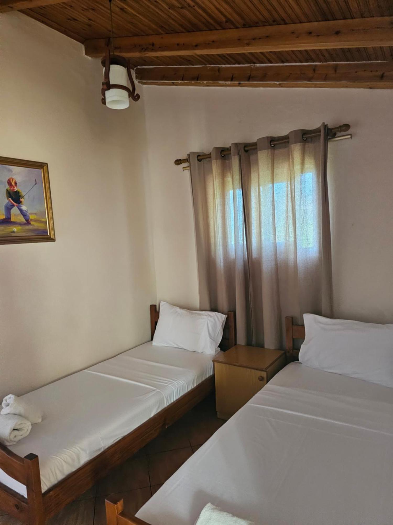 Hotel Ramosaco, Radhime, Vlore Dış mekan fotoğraf