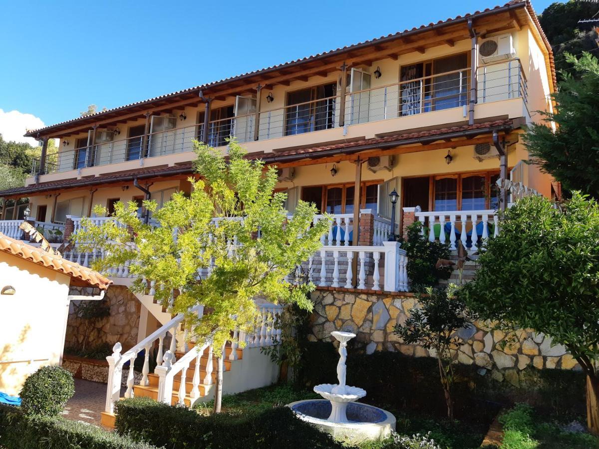 Hotel Ramosaco, Radhime, Vlore Dış mekan fotoğraf